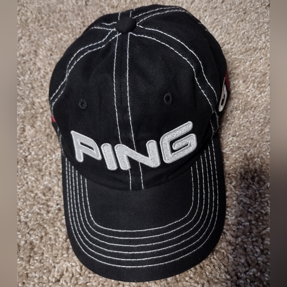 Ping adjustable Golf Hat - Picture 4 of 8